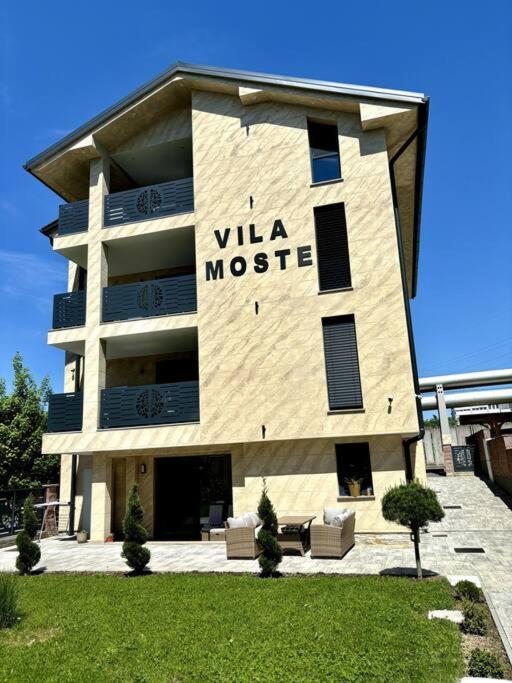 Villa Moste With Pool & Ev Station Ljubljana Exteriör bild