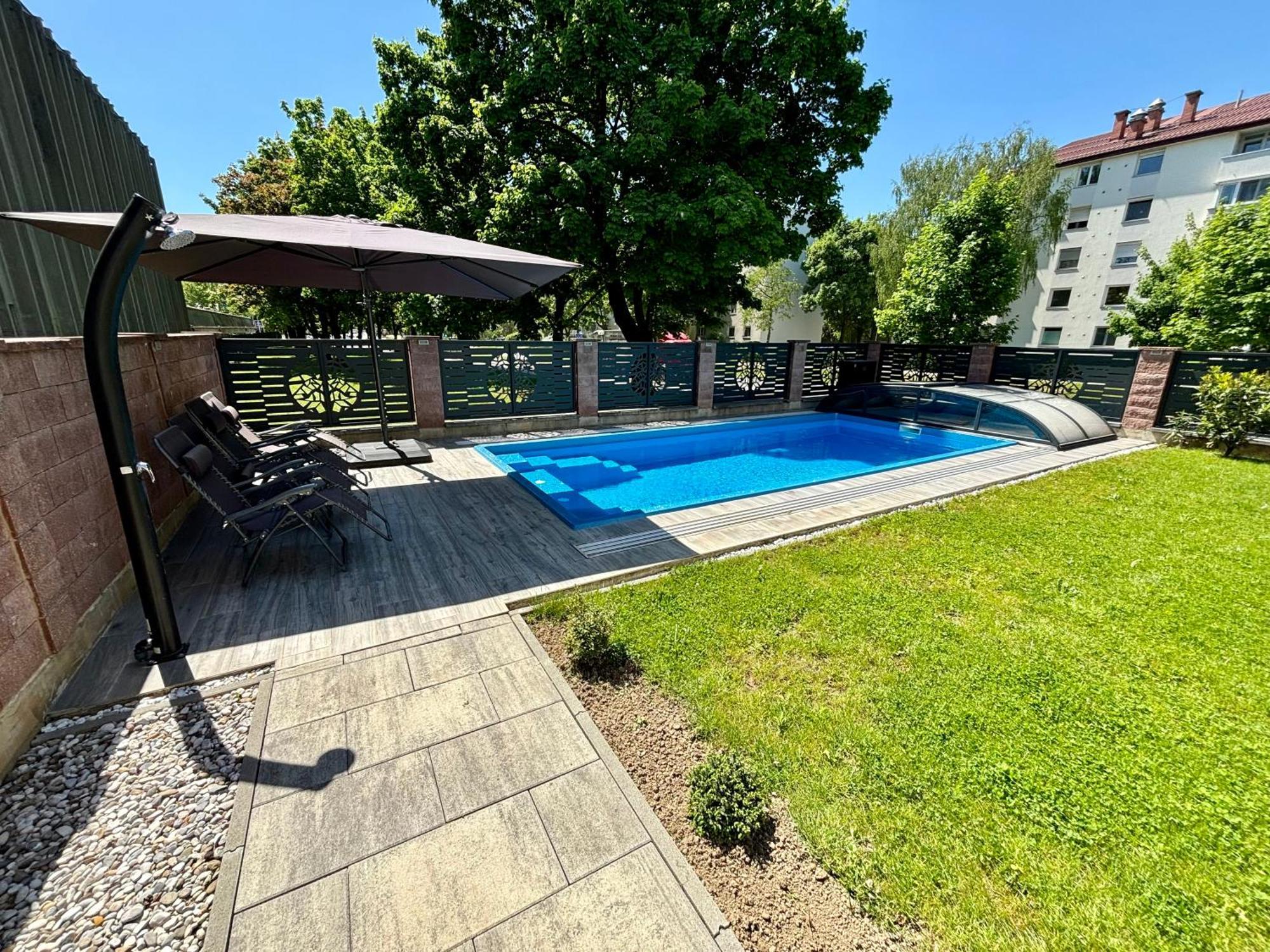 Villa Moste With Pool & Ev Station Ljubljana Exteriör bild