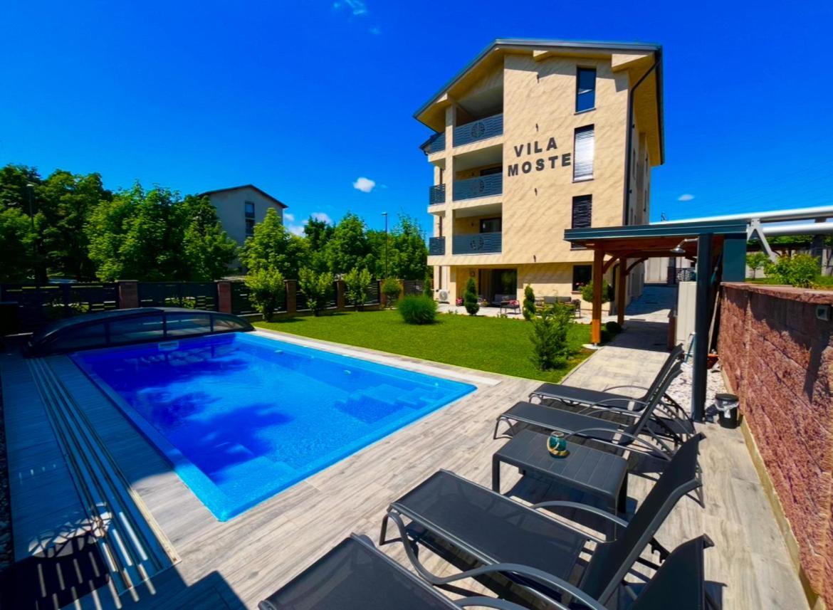 Villa Moste With Pool & Ev Station Ljubljana Exteriör bild
